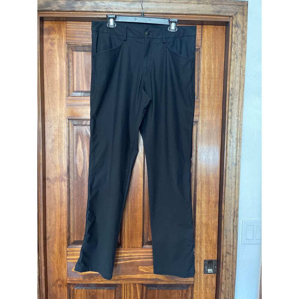 Lululemon black pants size 34